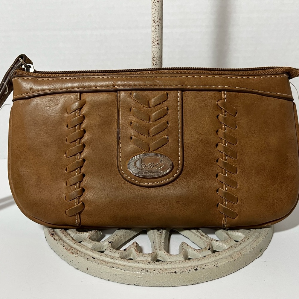 Boc zip top clutch/wallet